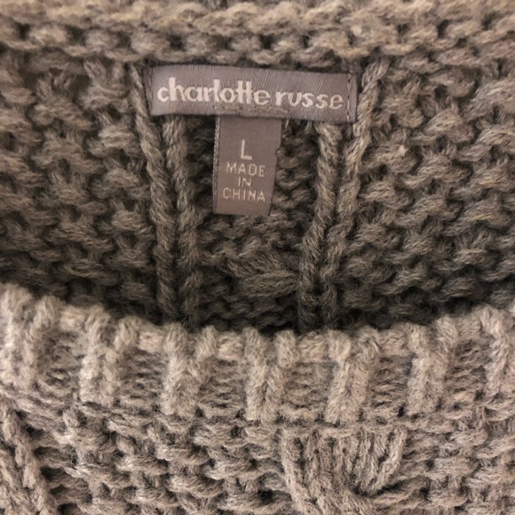 Distressed sweater - Picture 3 of 3